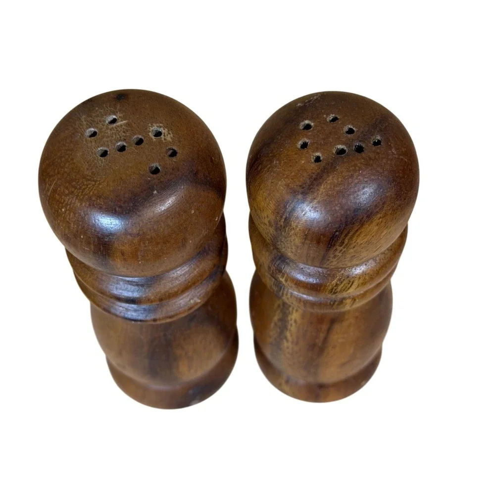 Vintage Wooden Salt and Pepper Shakers Set Mid Century‎ Modern Rustic Farmhouse
